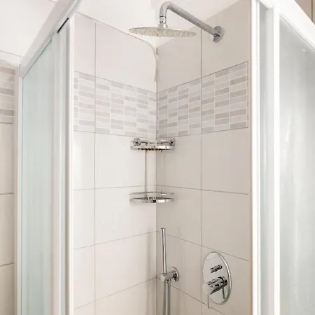 Hostdomus - Ca' Di Nava Vakantiehuis Alassio